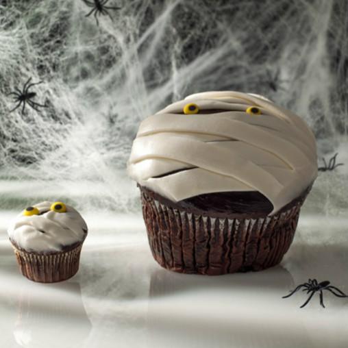 Yummy Mummy Colossal Cupcake/Crumbs Bake Shop